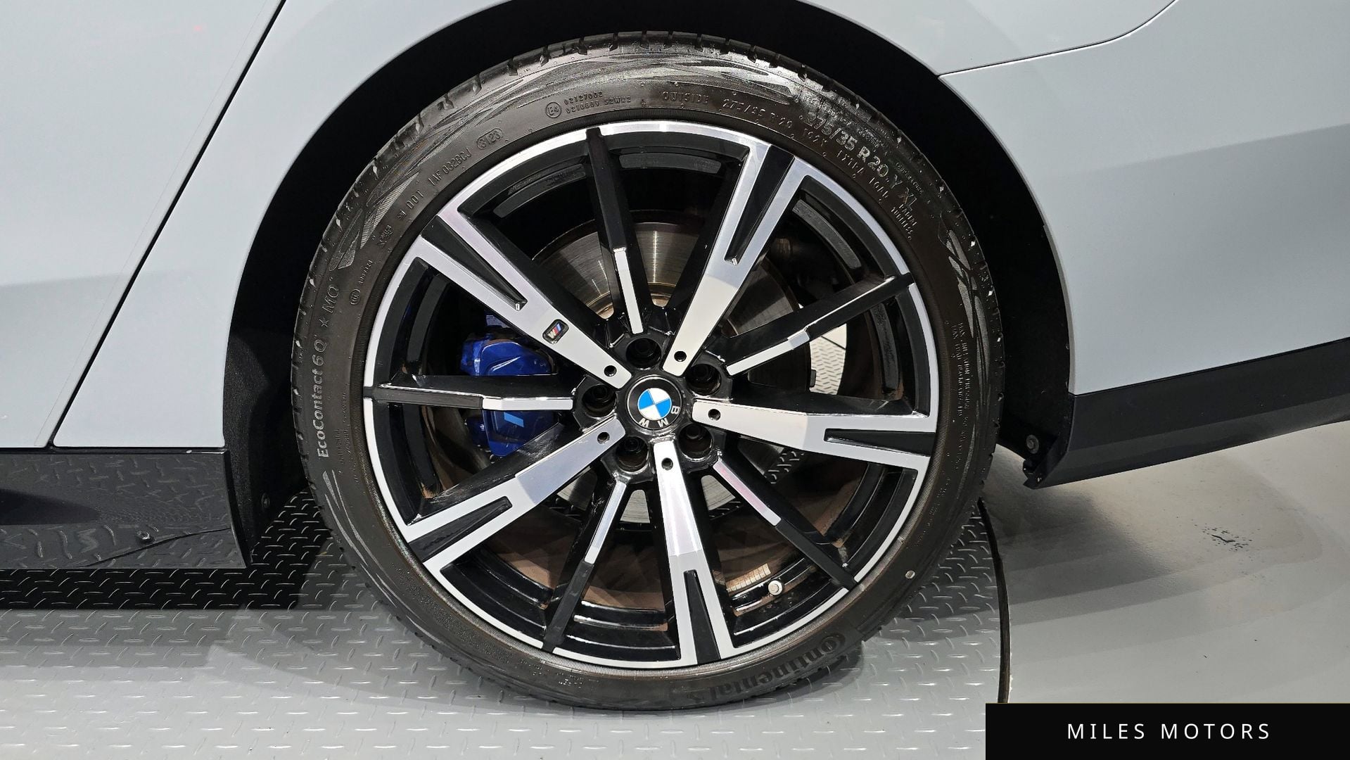 BMW 5시리즈 (G60) 2024 — миниатюра 7