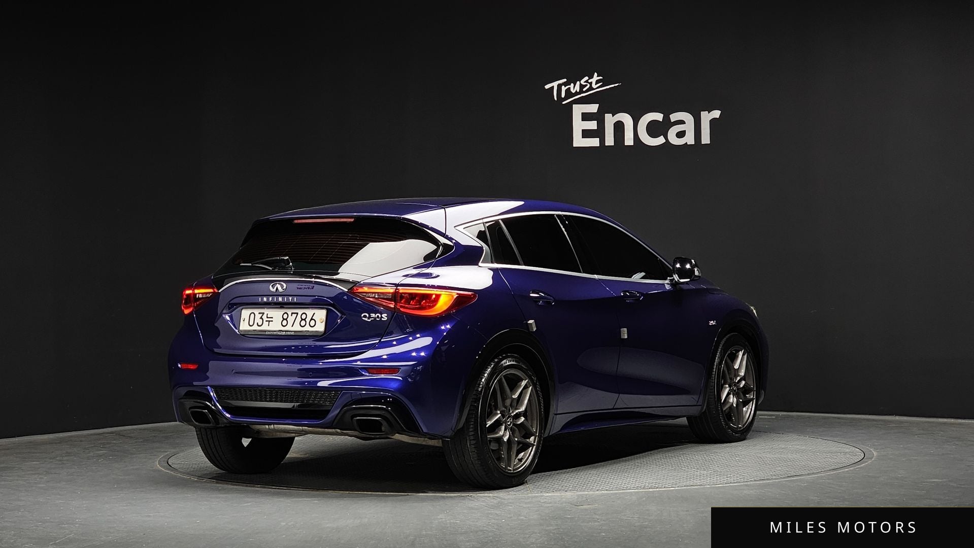 Infiniti Q30 2017 — миниатюра 2