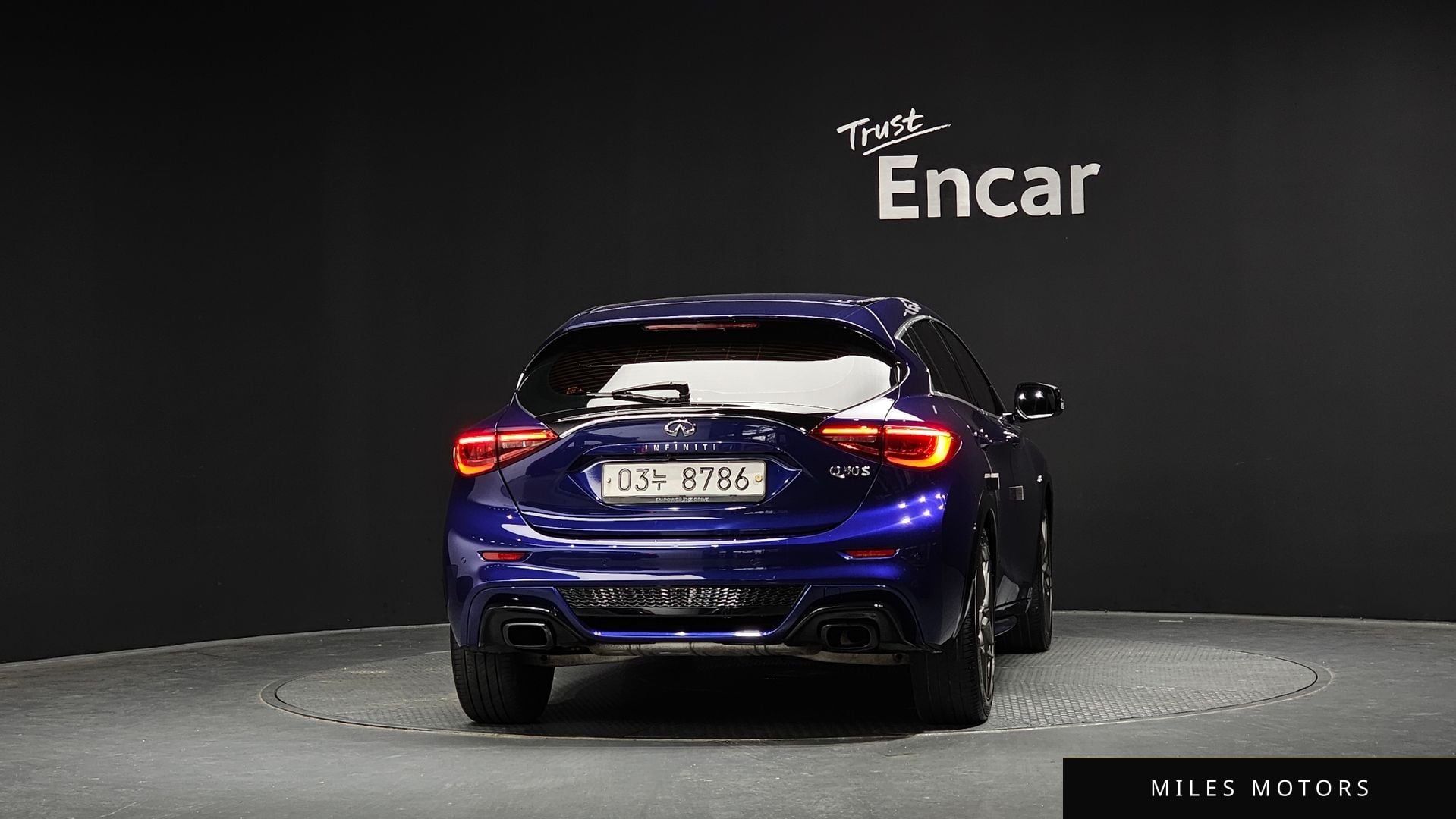 Infiniti Q30 2017 — миниатюра 4