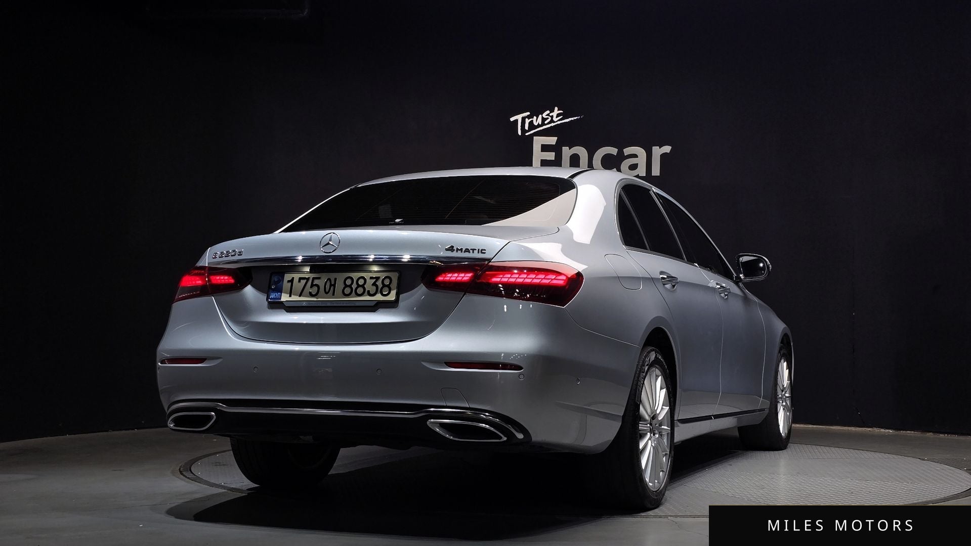 Mercedes-Benz E-Class W213 2021 — миниатюра 2