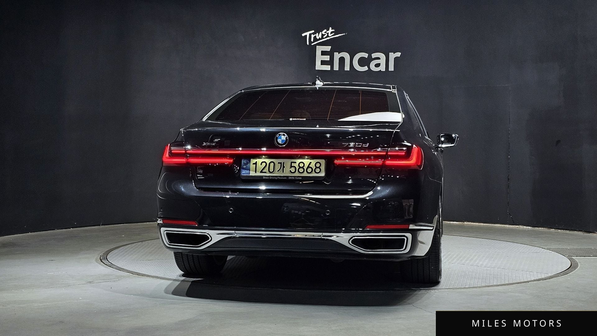 BMW 7 Series (G11) 2022 — миниатюра 4