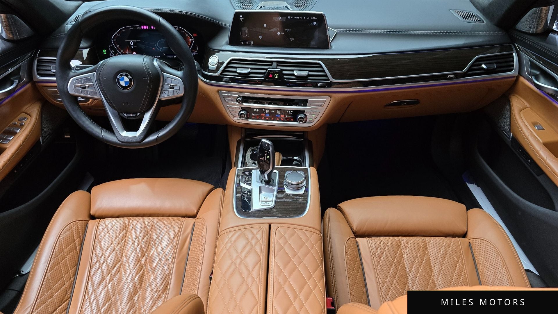 BMW 7 Series (G11) 2022 — миниатюра 10