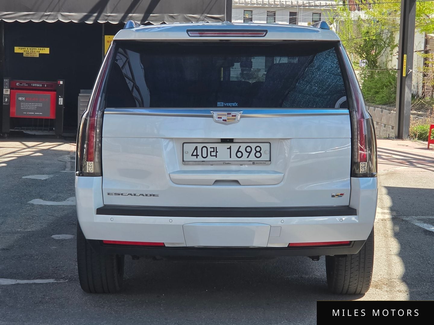 Cadillac Escalade 2018 — миниатюра 4