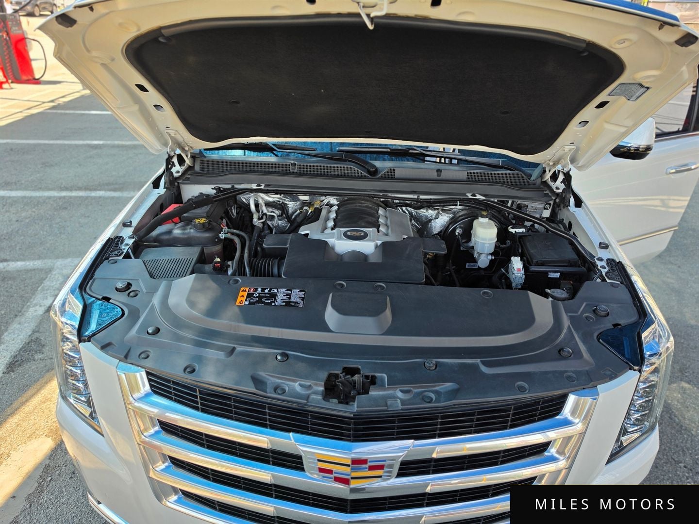 Cadillac Escalade 2018 — миниатюра 6
