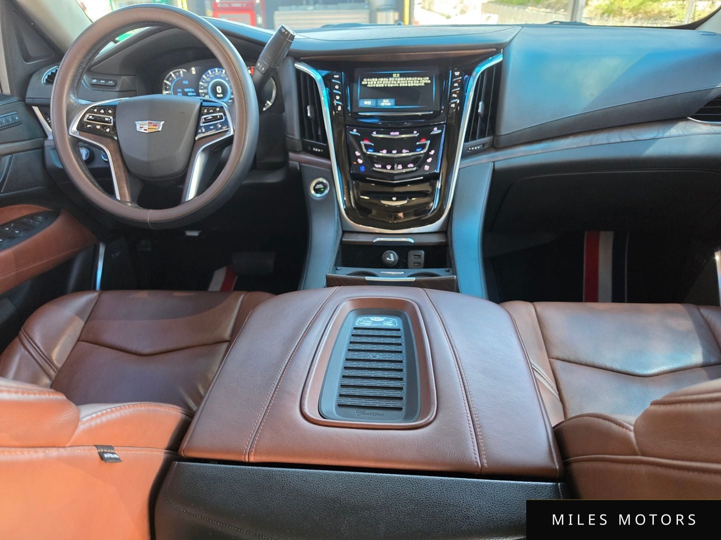 Cadillac Escalade 2018 — миниатюра 7