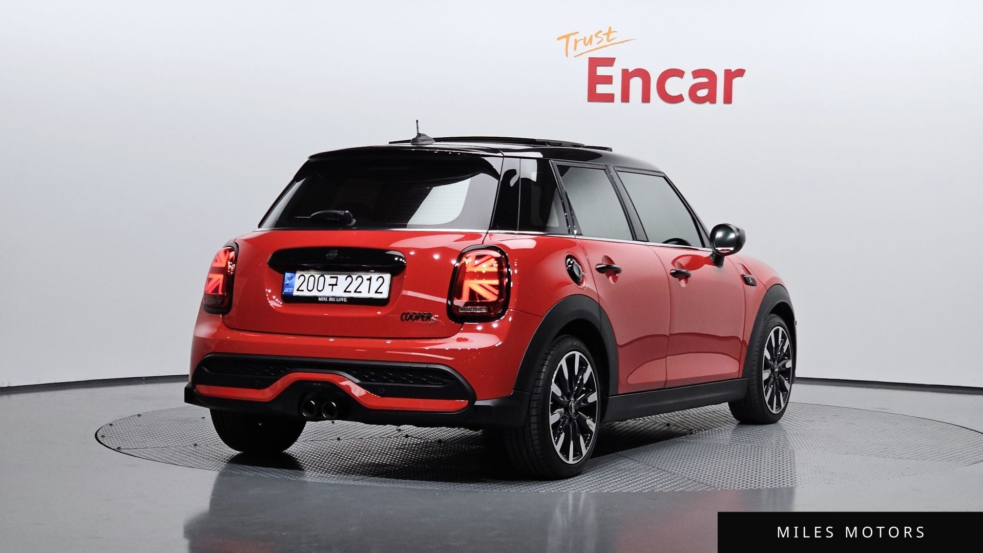 MINI Cooper S 2023 — миниатюра 2