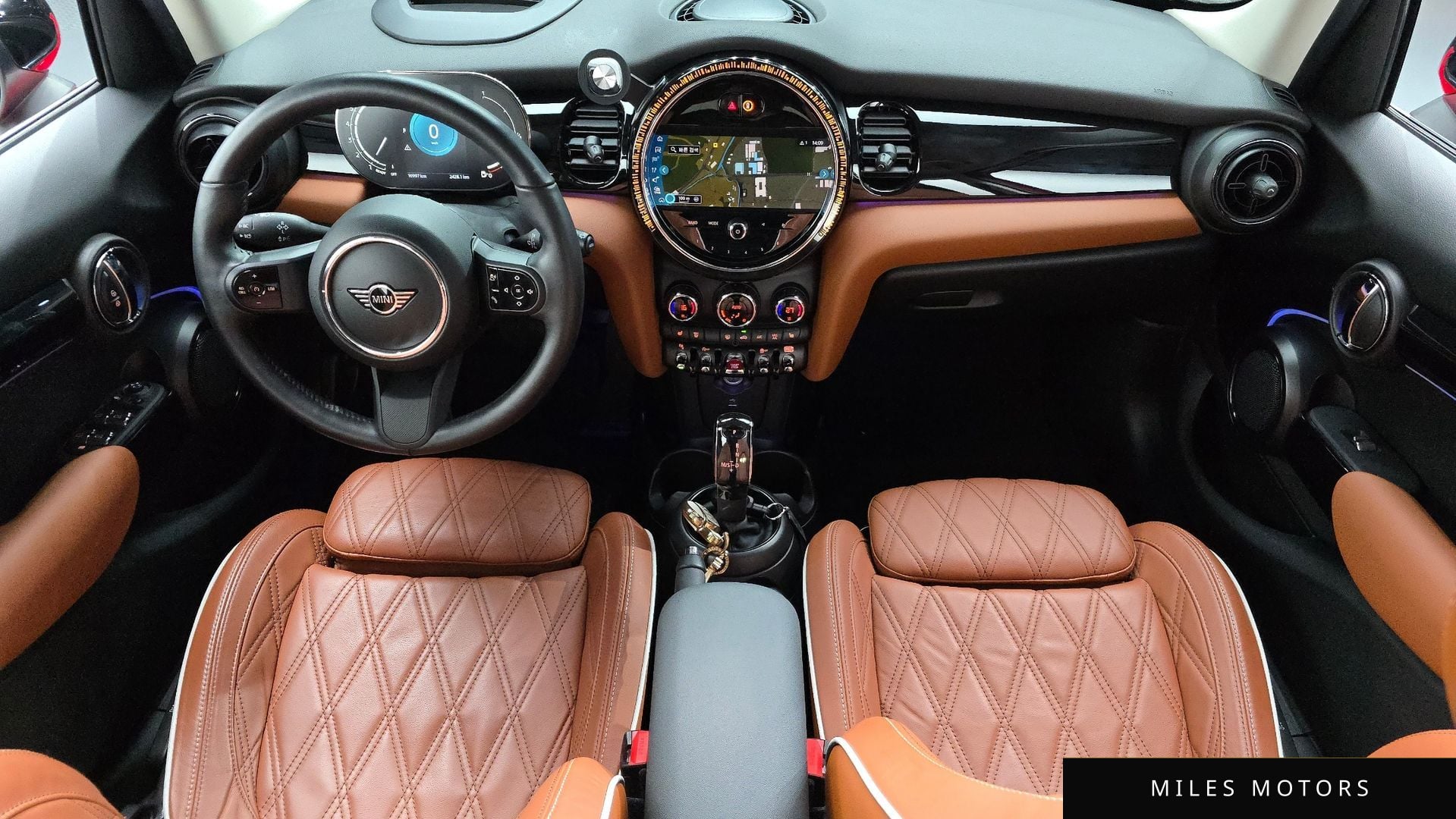MINI Cooper S 2023 — миниатюра 10