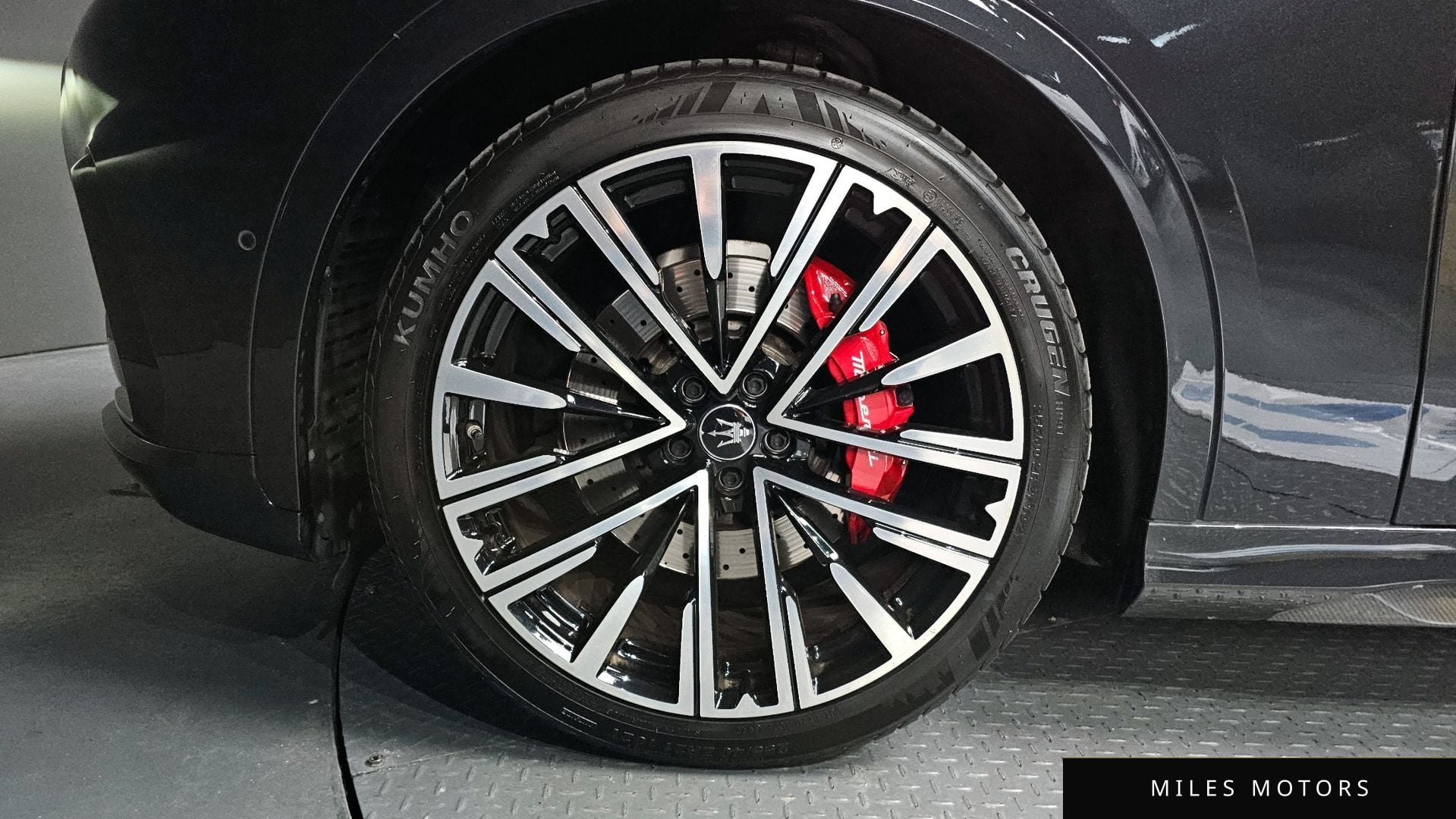Maserati 그레칼레 2023 — миниатюра 5