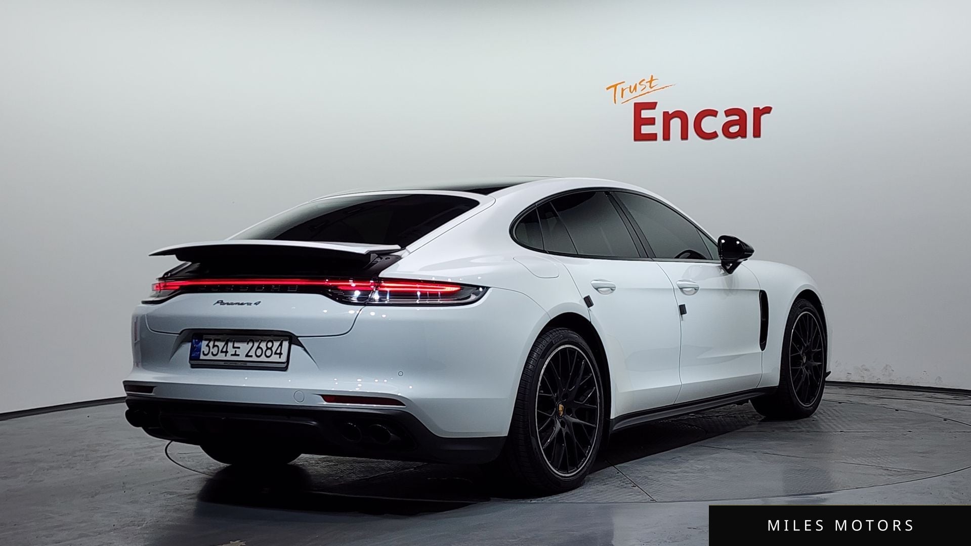 Porsche 파나메라 (971) 2023 — миниатюра 2