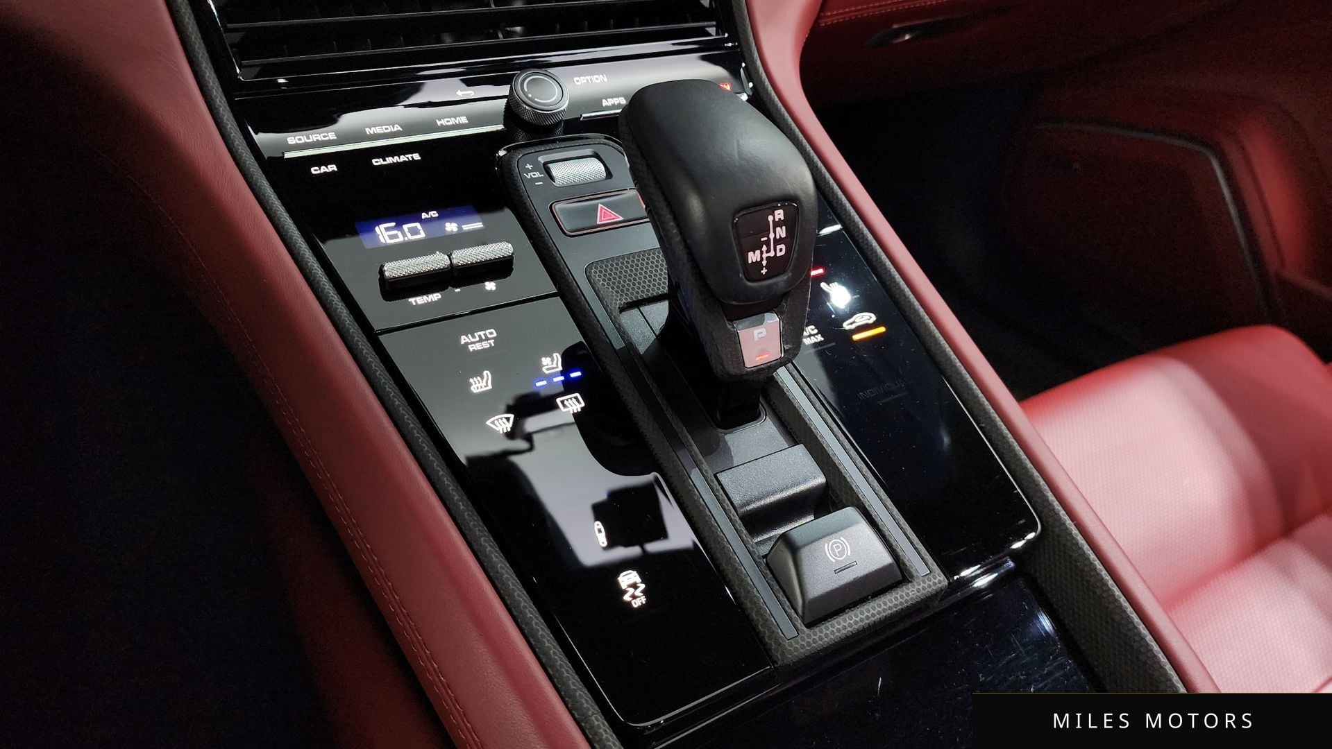 Porsche 파나메라 (971) 2023 — миниатюра 12