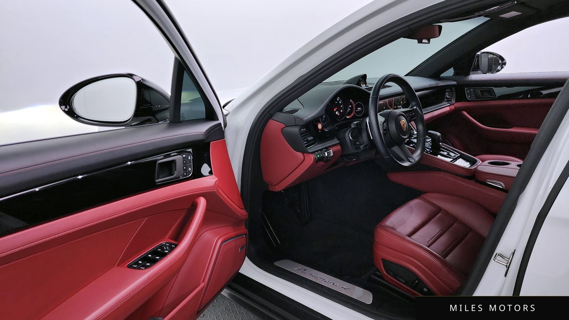 Porsche 파나메라 (971) 2023 — миниатюра 12