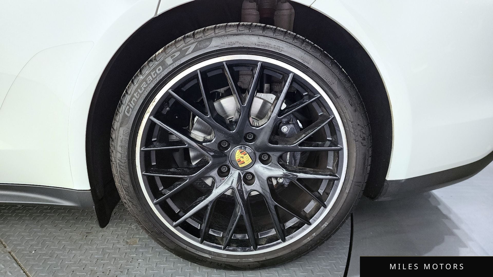 Porsche 파나메라 (971) 2023 — миниатюра 7
