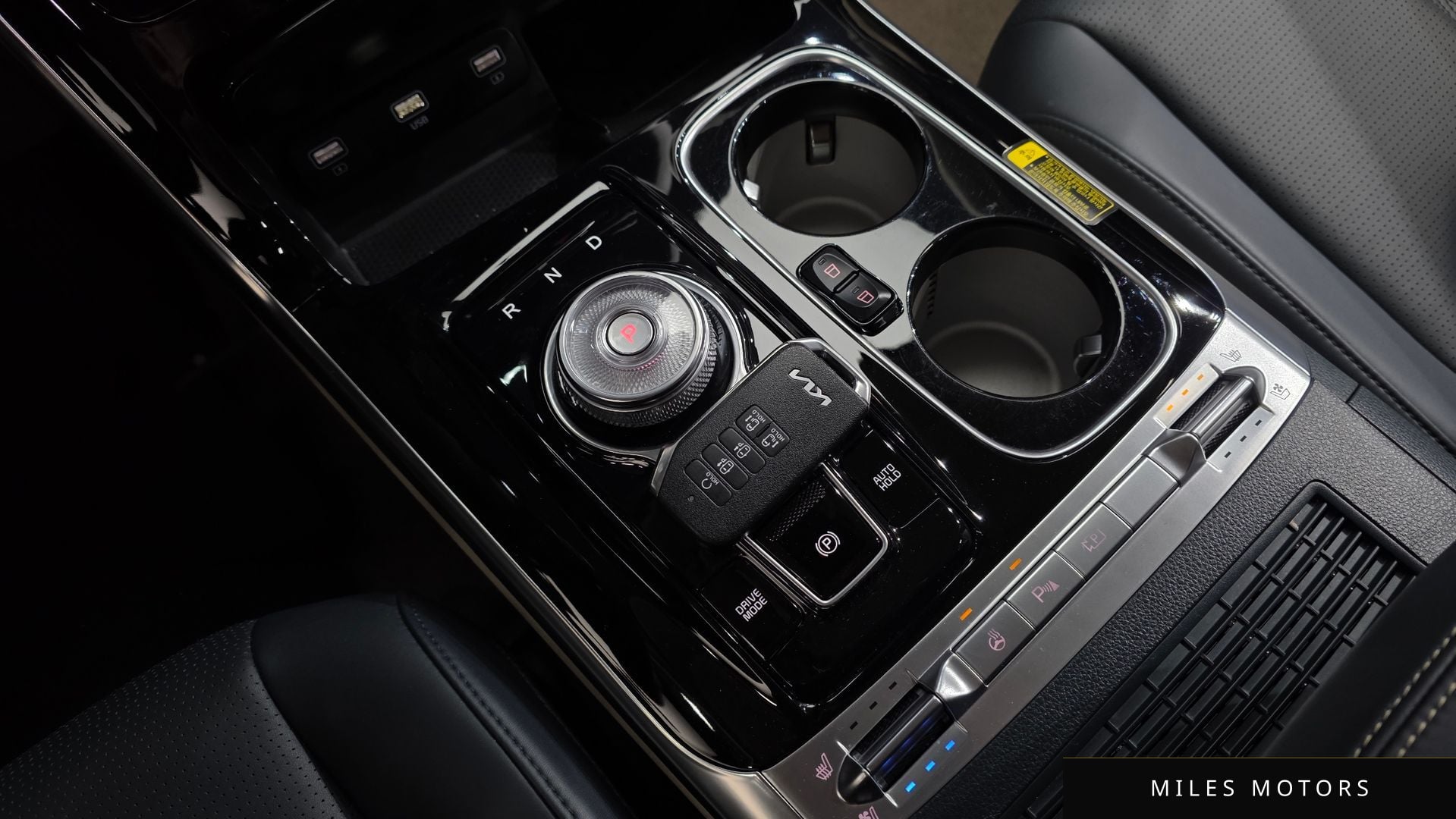 Kia Carnival 2022 — миниатюра 12
