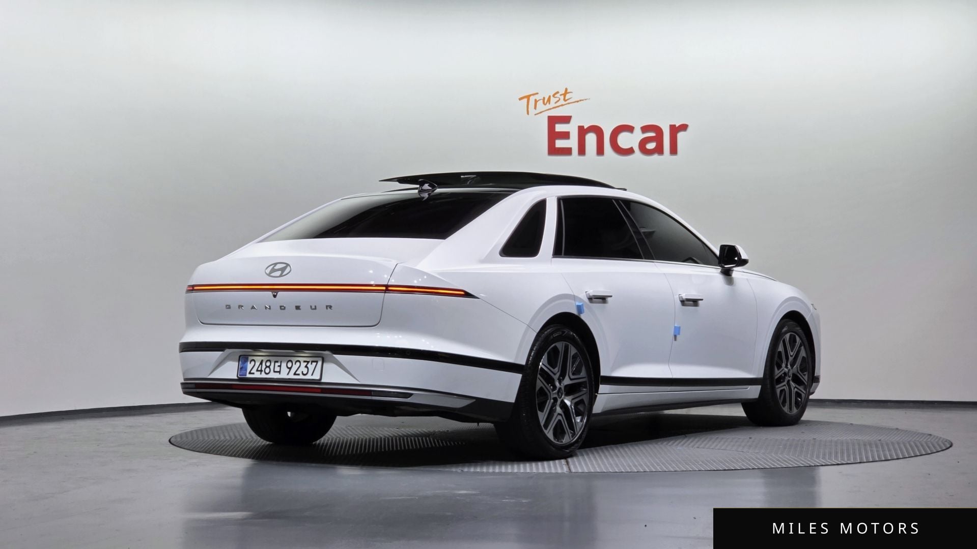 Hyundai 그랜저 (GN7) 2023 — миниатюра 2