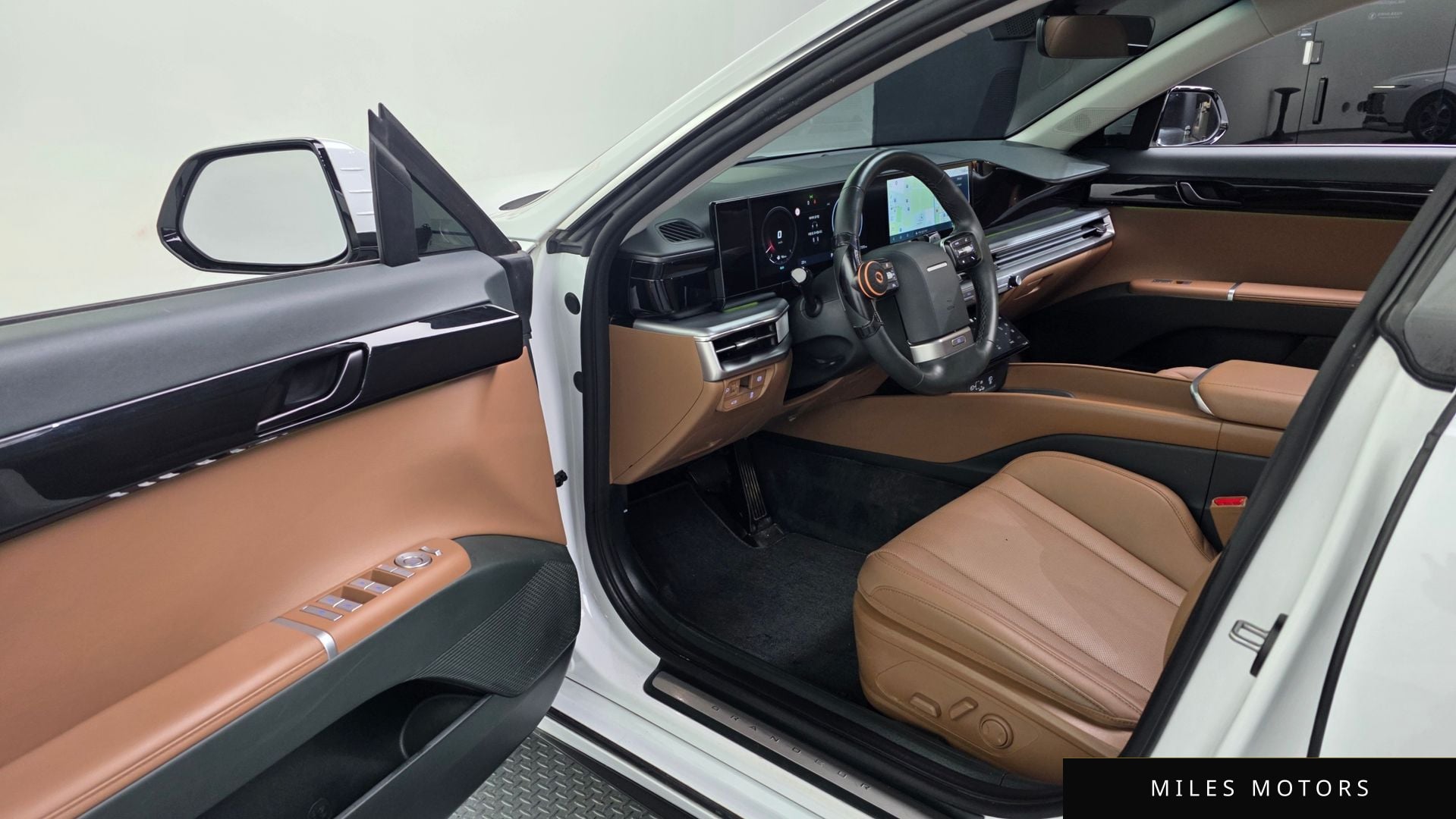 Hyundai 그랜저 (GN7) 2023 — миниатюра 13
