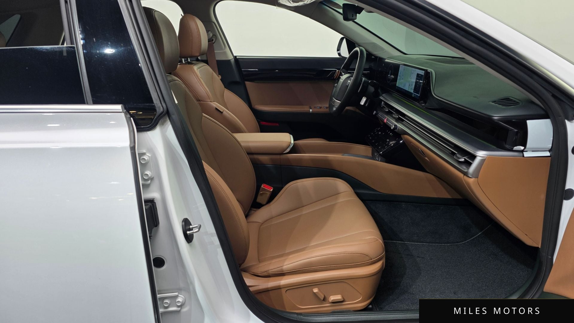 Hyundai 그랜저 (GN7) 2023 — миниатюра 17