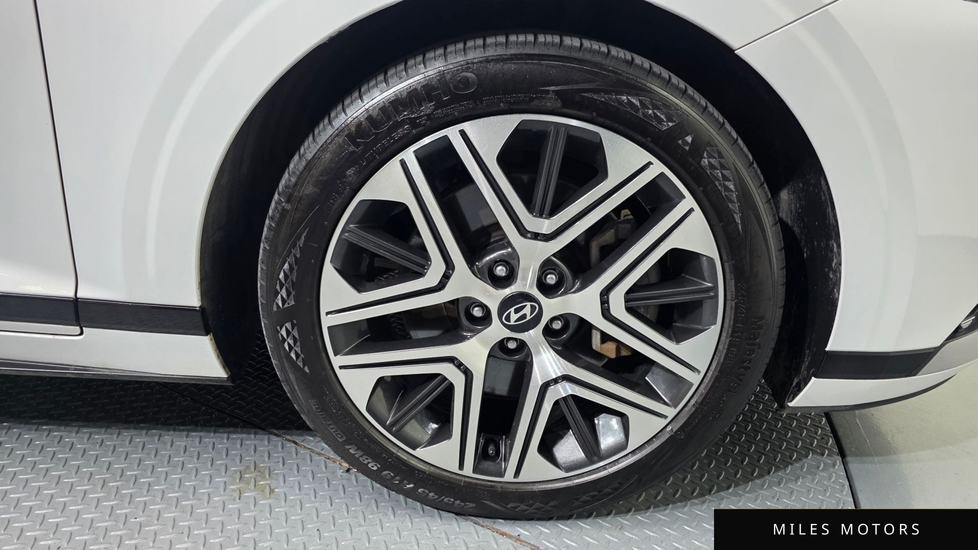 Hyundai 그랜저 (GN7) 2023 — миниатюра 7