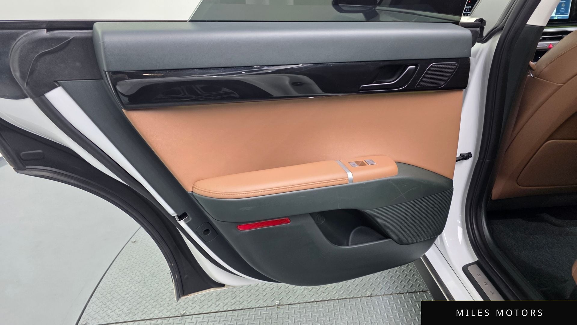 Hyundai 그랜저 (GN7) 2023 — миниатюра 15
