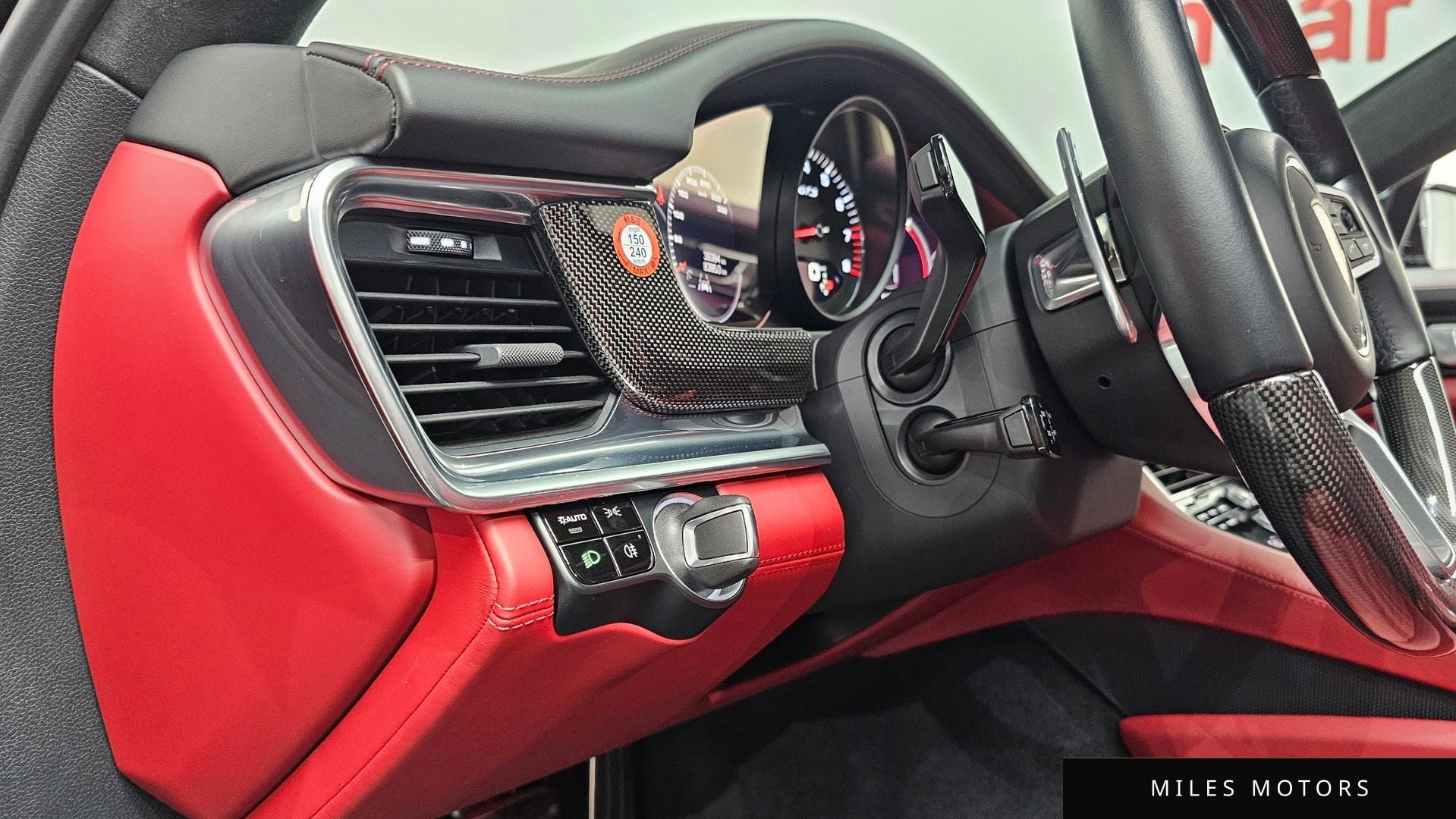 Porsche 파나메라 (971) 2020 — миниатюра 20