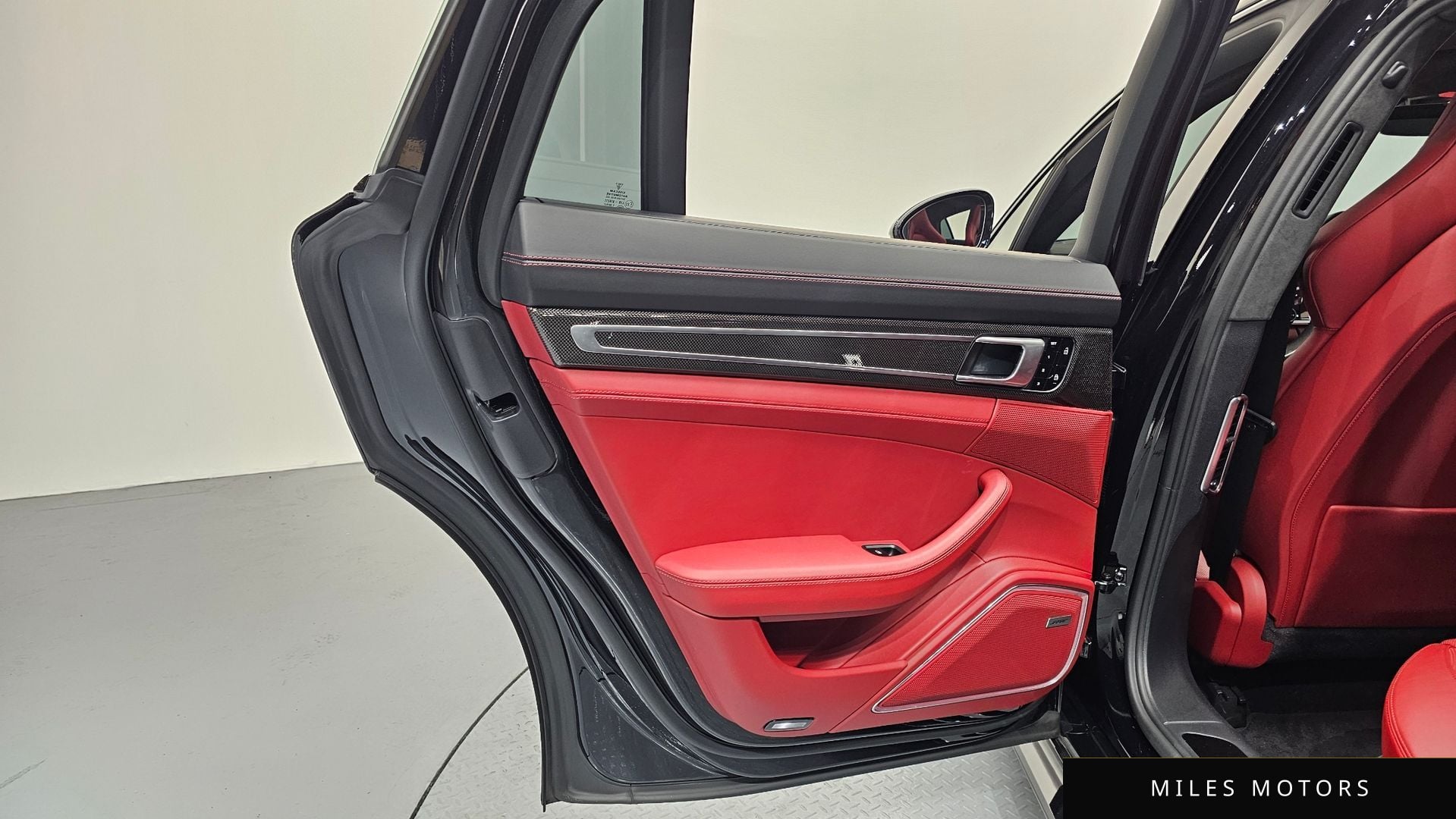 Porsche 파나메라 (971) 2020 — миниатюра 15
