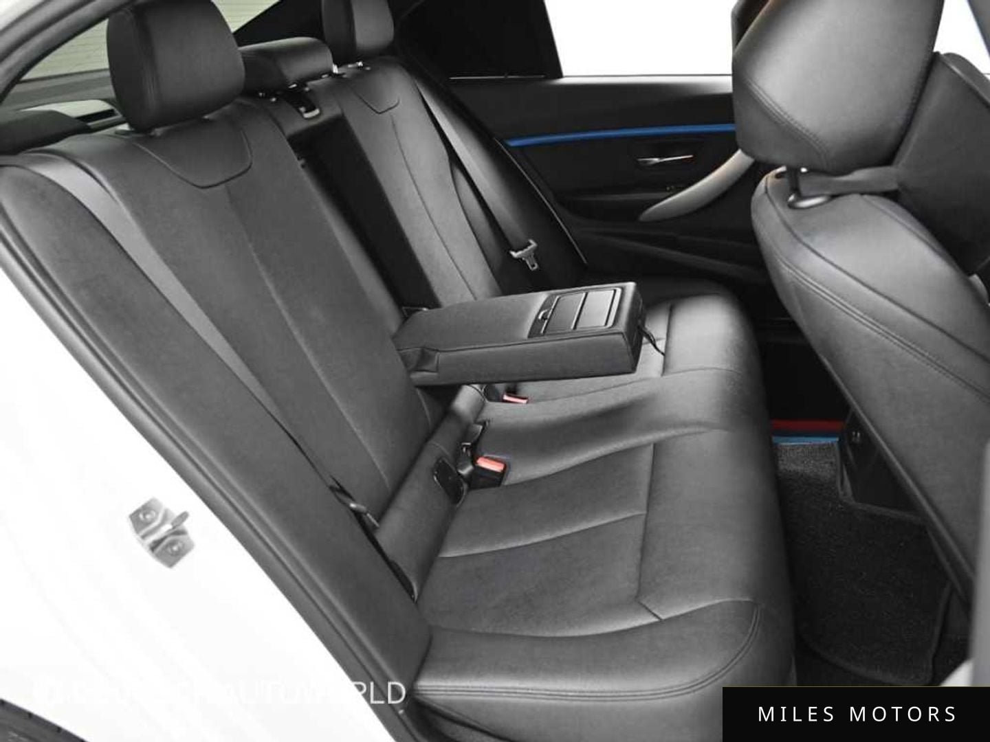BMW 3 Series (F30) 2018 — миниатюра 12