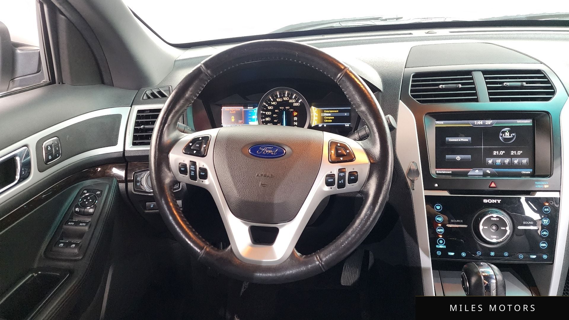 Ford Explorer 2013 — миниатюра 12