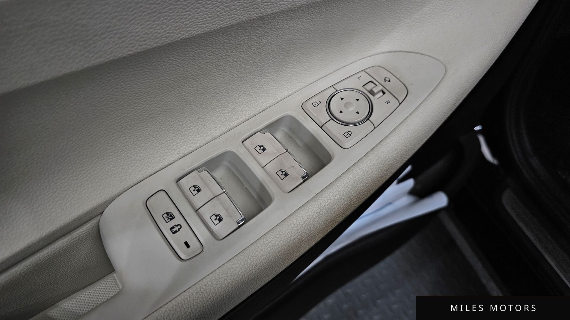 Hyundai Grandeur 2022 — миниатюра 30