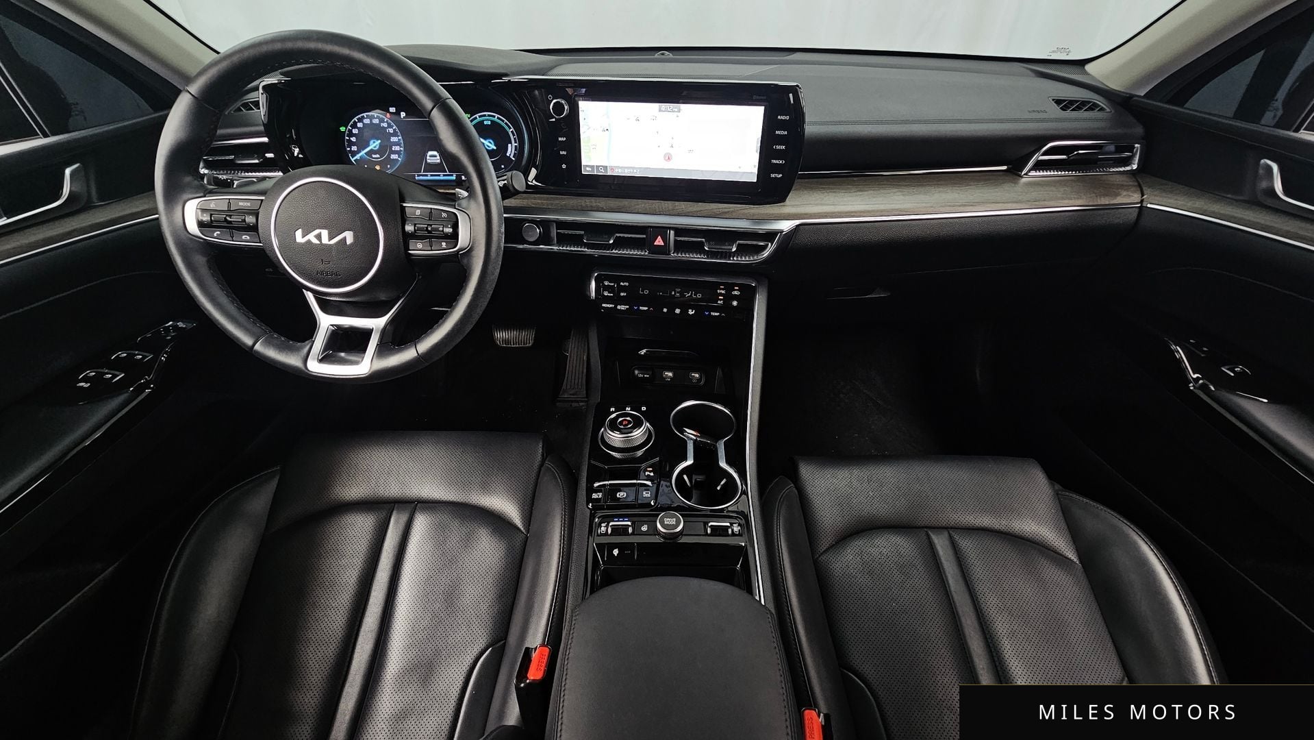 Kia K5 2023 — миниатюра 10
