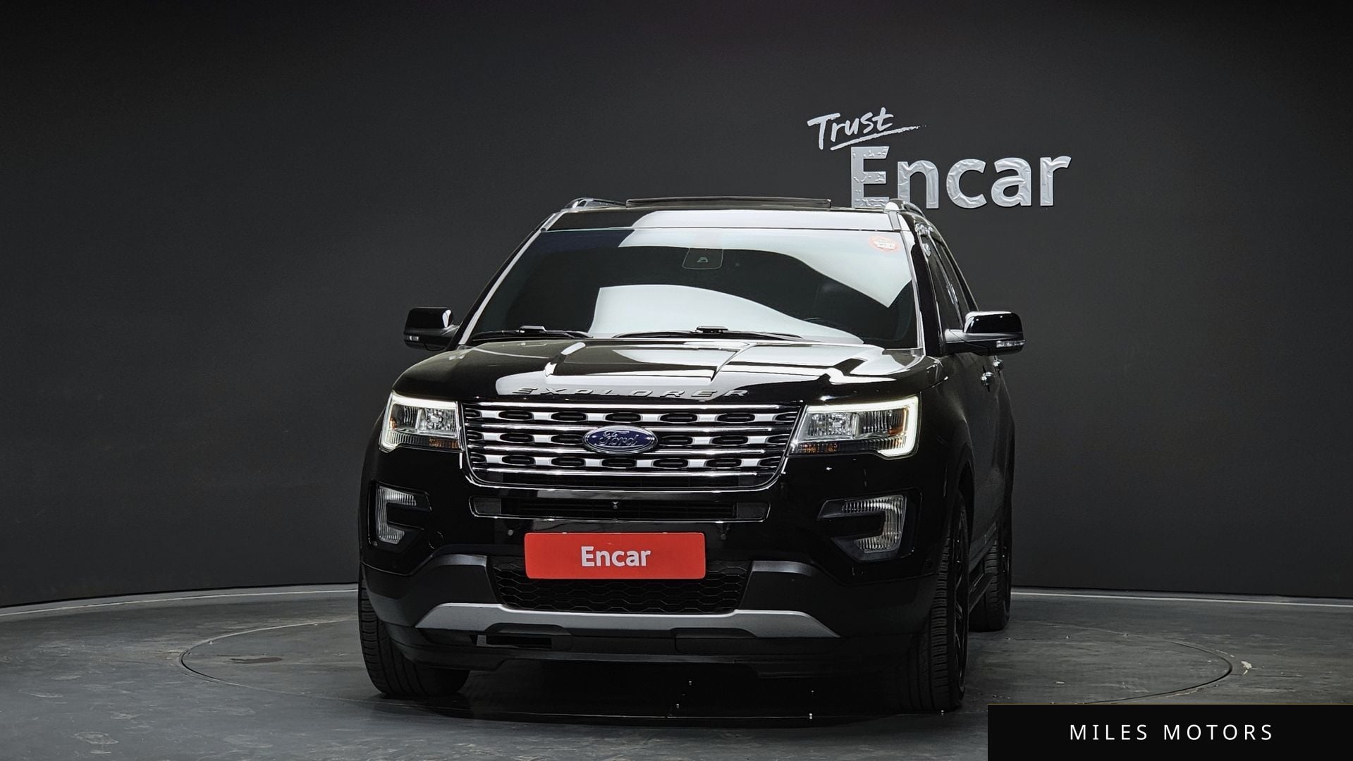 Ford Explorer 2017 — миниатюра 3