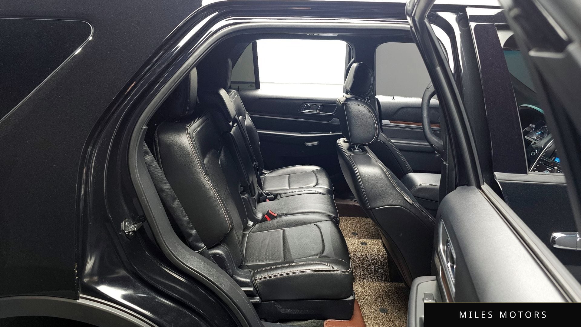 Ford Explorer 2017 — миниатюра 11