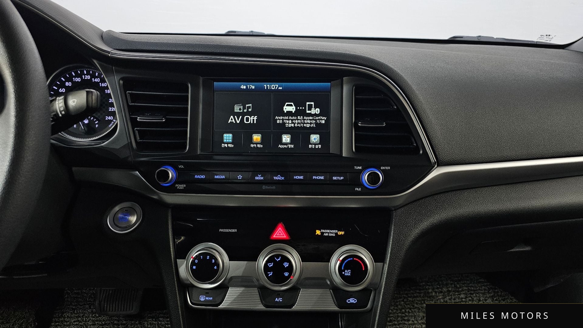 Hyundai AVANTE 2020 — миниатюра 19