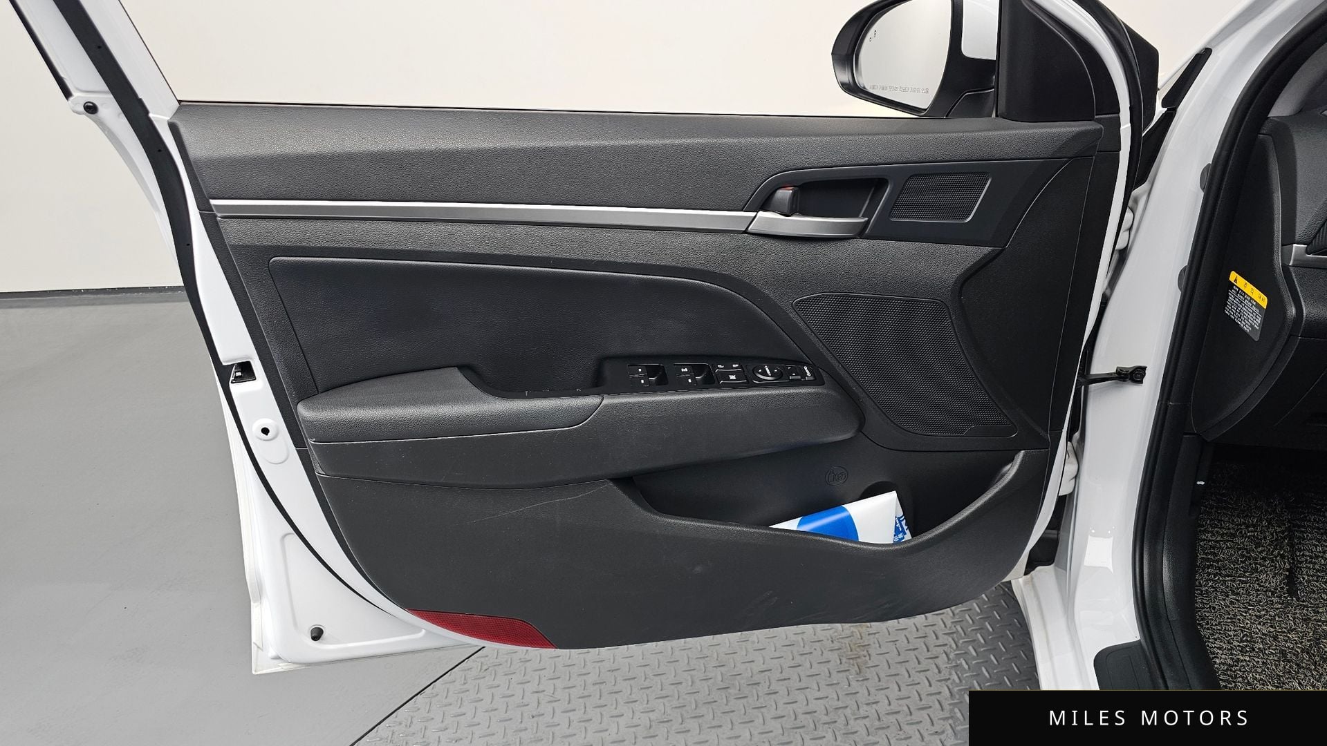 Hyundai AVANTE 2020 — миниатюра 14