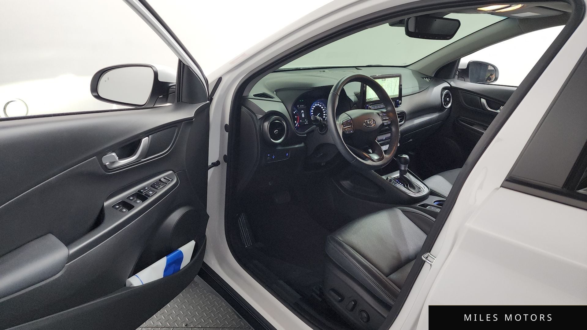 Hyundai Kona 2022 — миниатюра 13