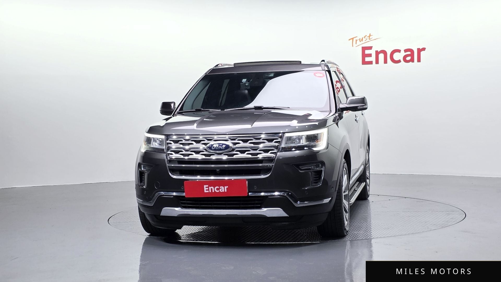 Ford Explorer 2018 — миниатюра 3