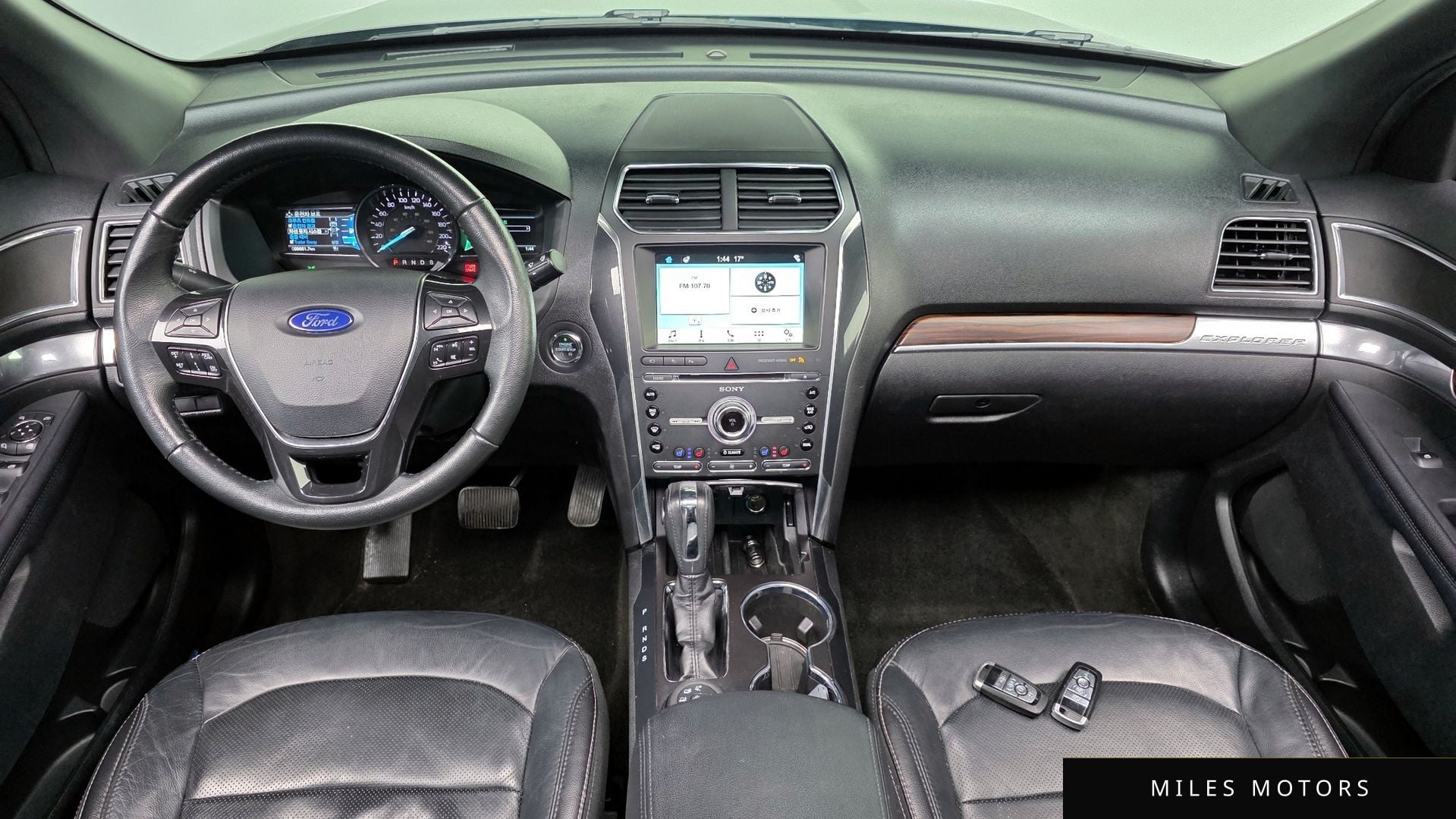 Ford Explorer 2018 — миниатюра 10