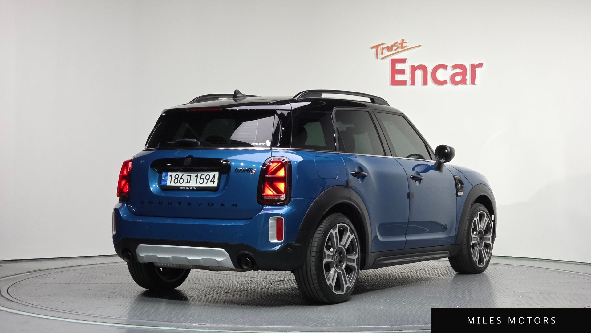 MINI 쿠퍼 S 컨트리맨 2023 — миниатюра 2
