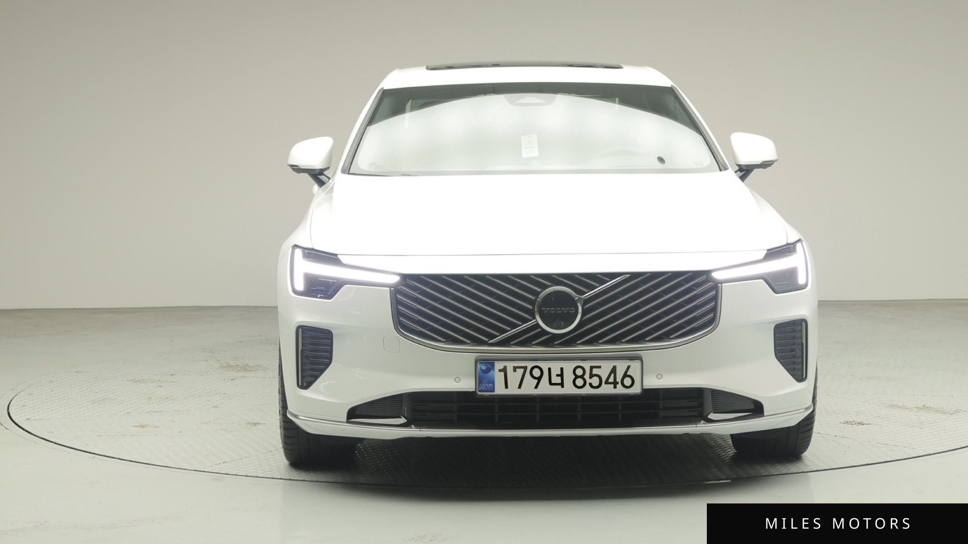 Volvo S90 2026 — миниатюра 2