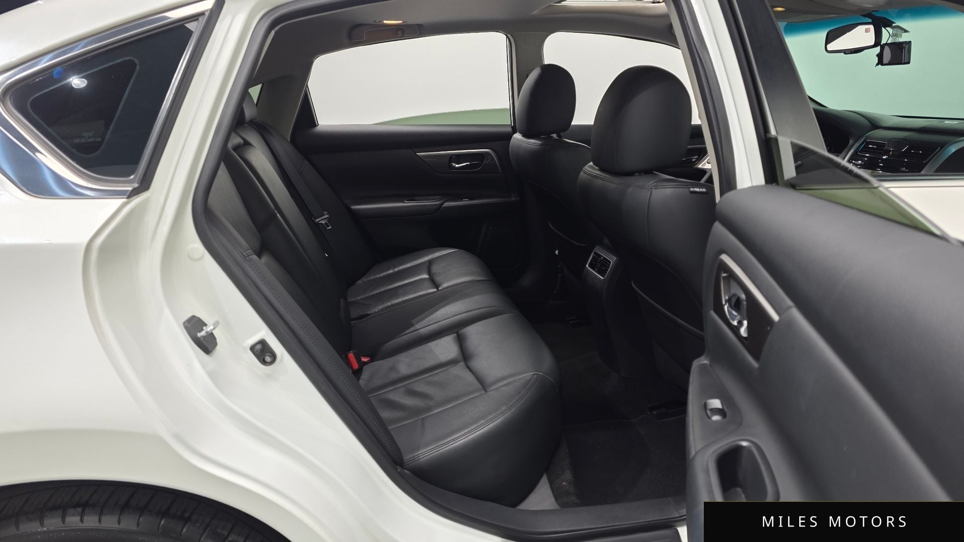 Nissan Altima 2015 — миниатюра 11