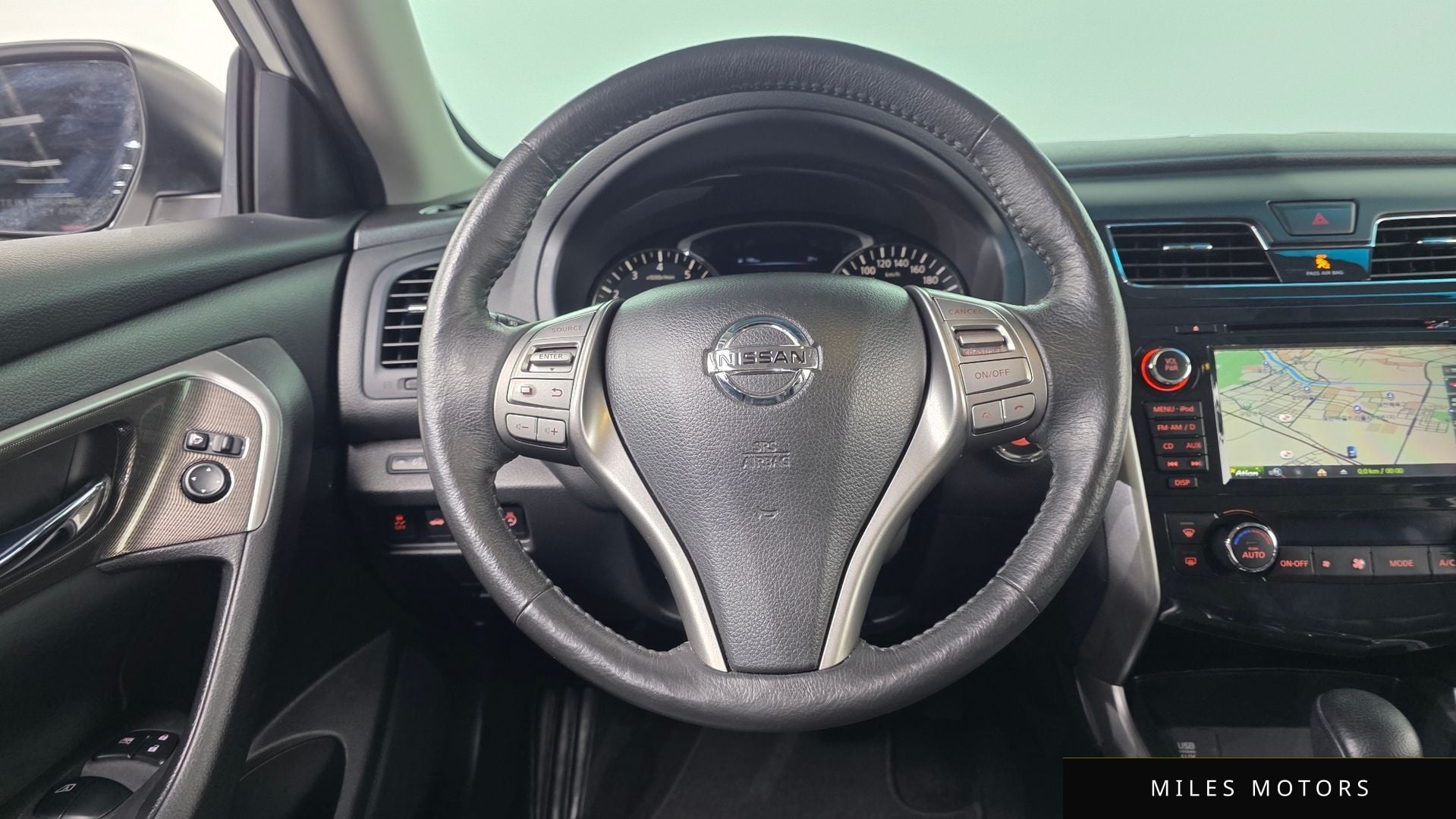 Nissan Altima 2015 — миниатюра 14