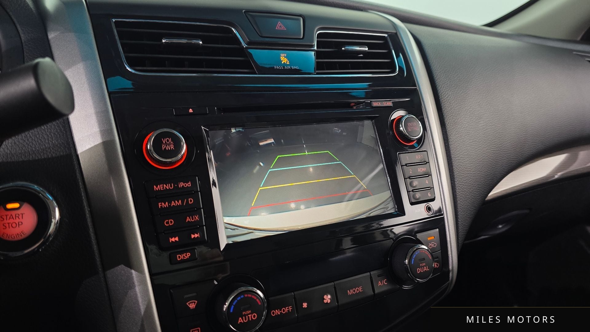 Nissan Altima 2015 — миниатюра 17