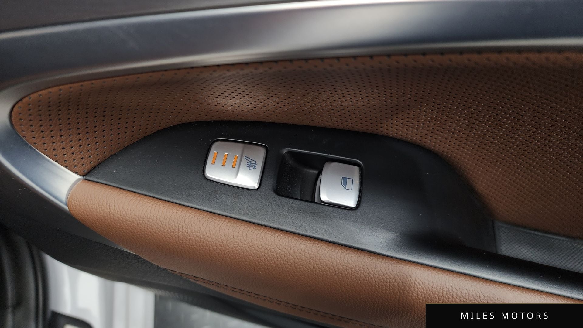Genesis G70 2019 — миниатюра 24