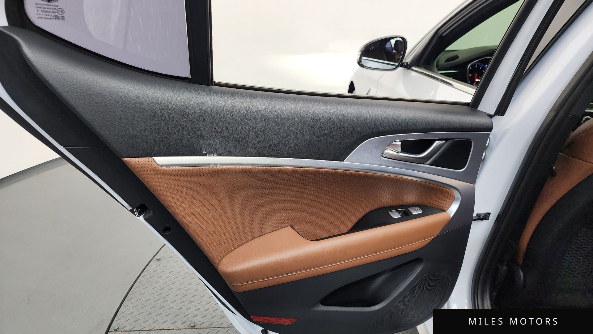 Genesis G70 2019 — миниатюра 15