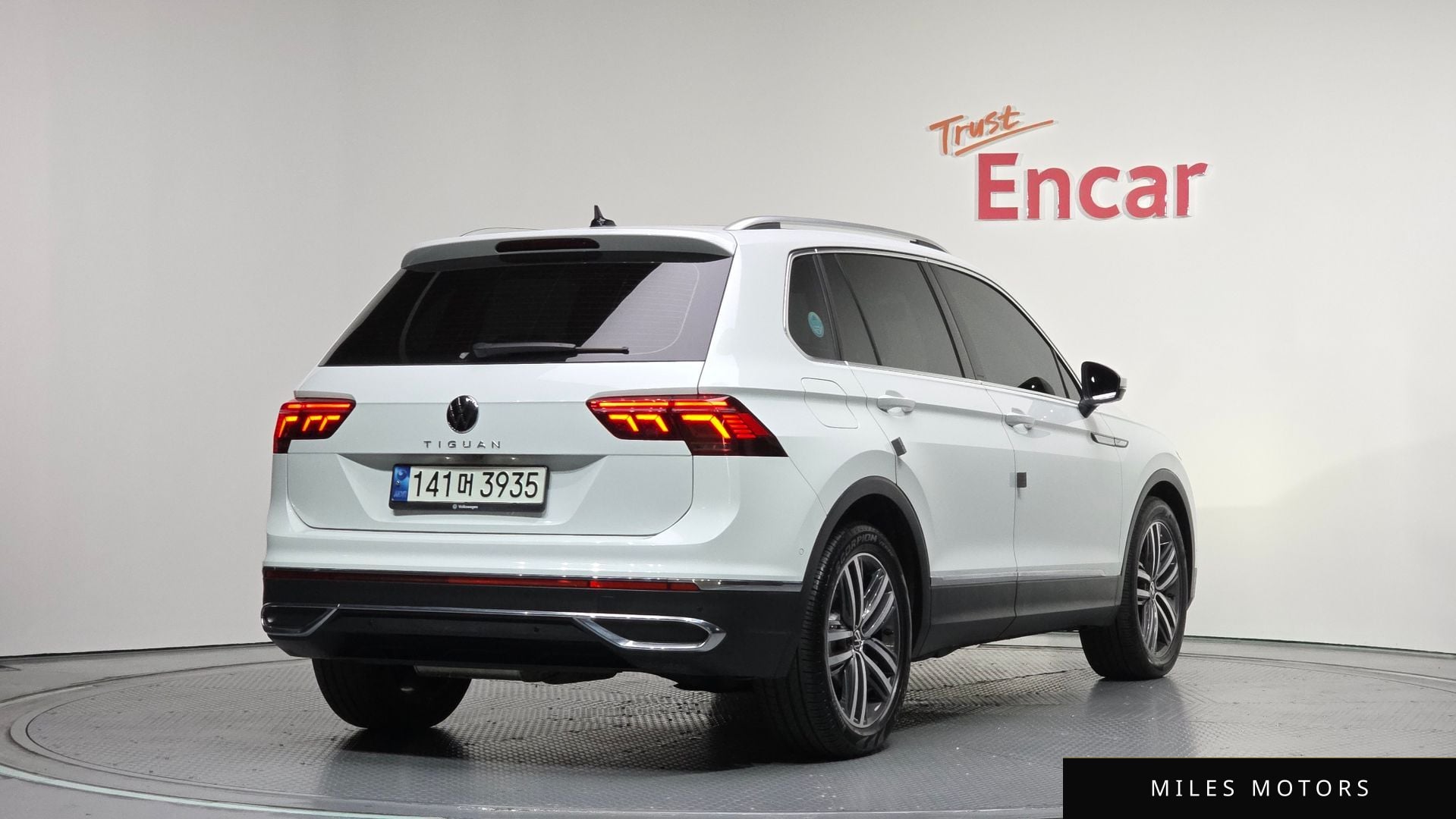 Volkswagen Tiguan 2021 — миниатюра 2