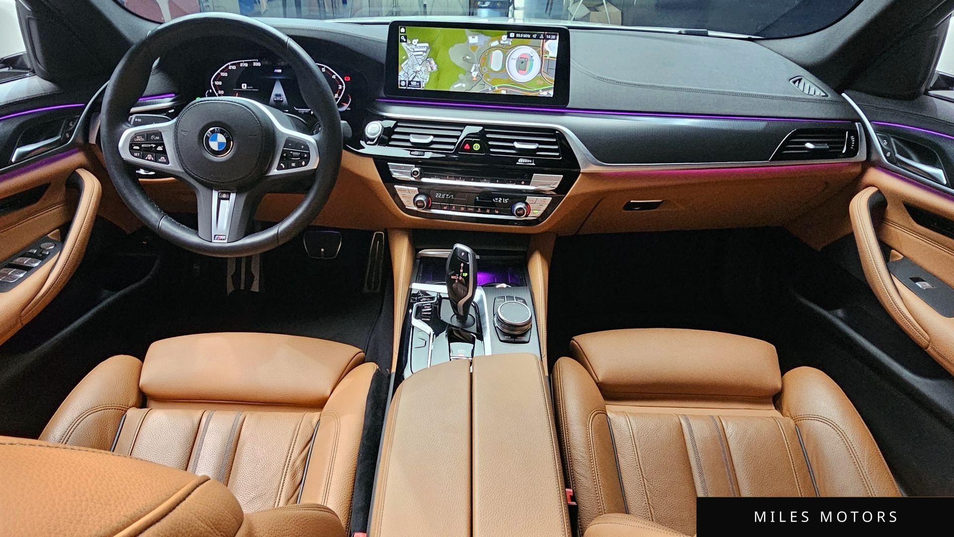 BMW 5 Series (G30) 2023 — миниатюра 10