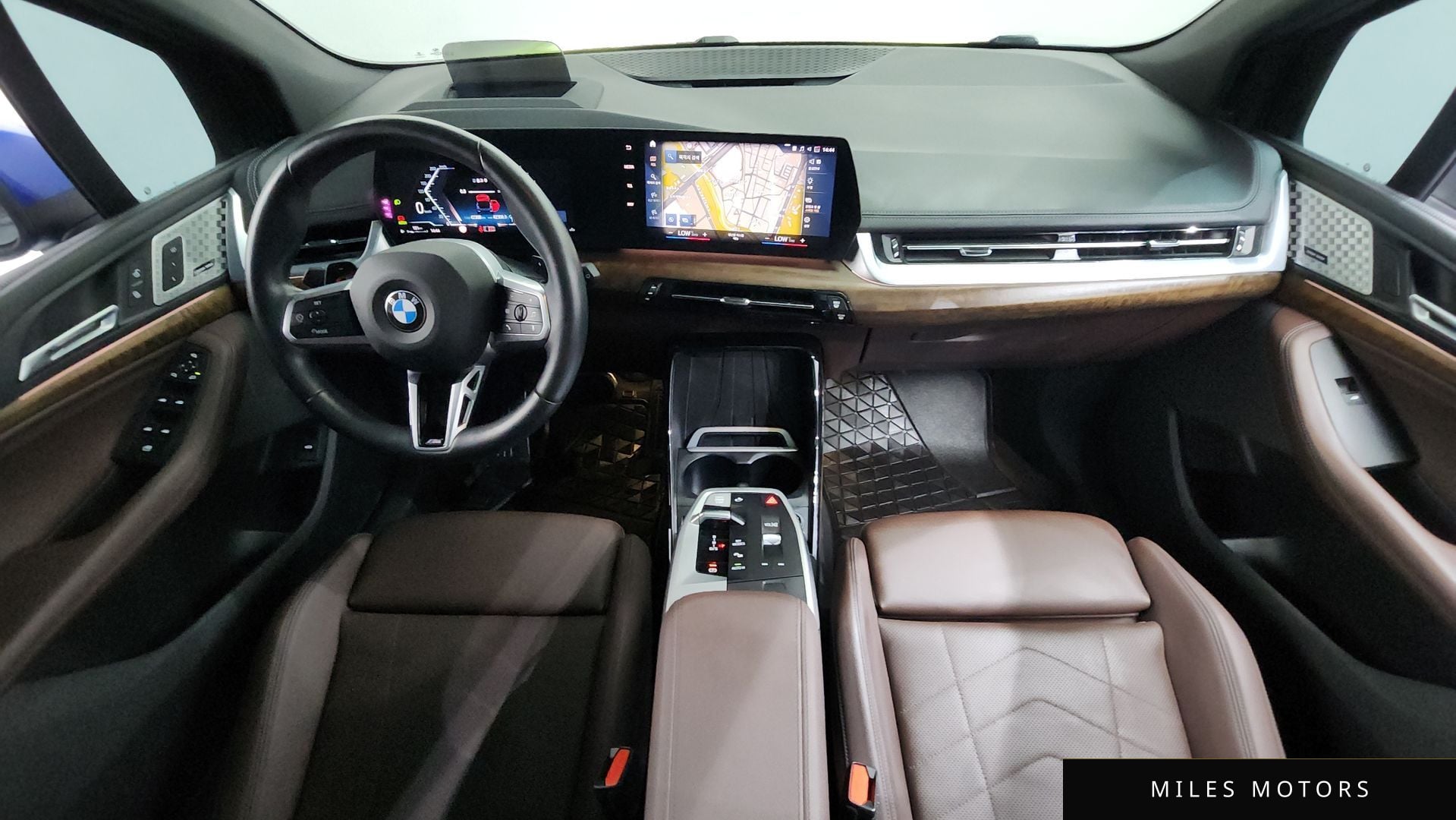 BMW 2-Series 2023 — миниатюра 10