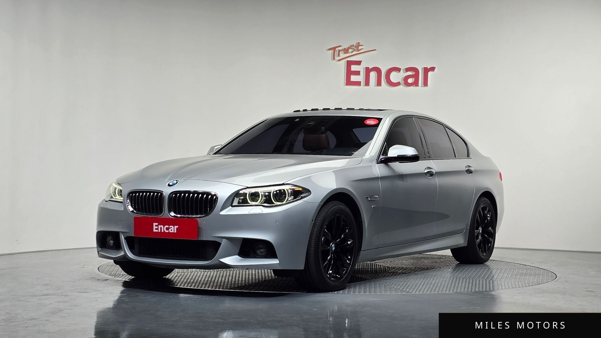 BMW 5 Series (F10) 2016 — фото 1 из 12