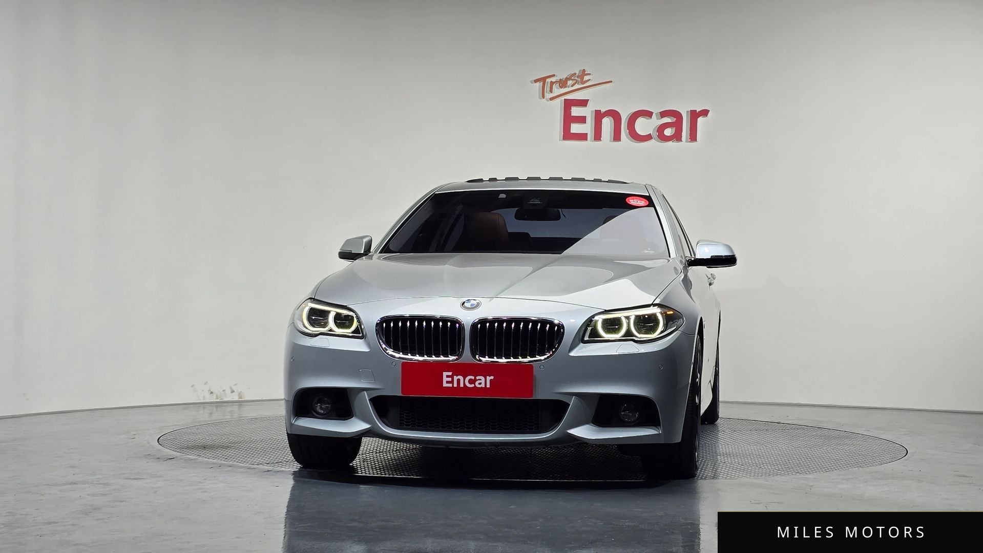 BMW 5 Series (F10) 2016 — миниатюра 3