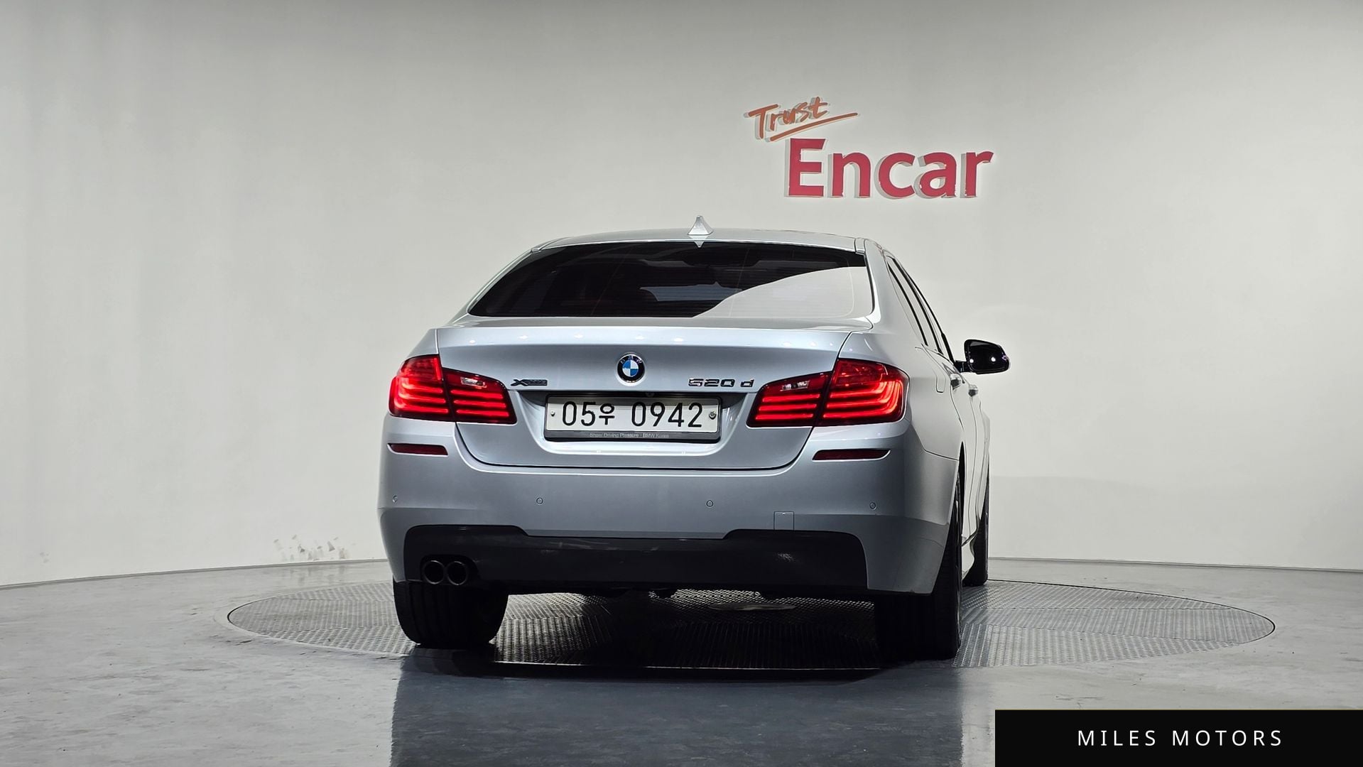 BMW 5 Series (F10) 2016 — миниатюра 4