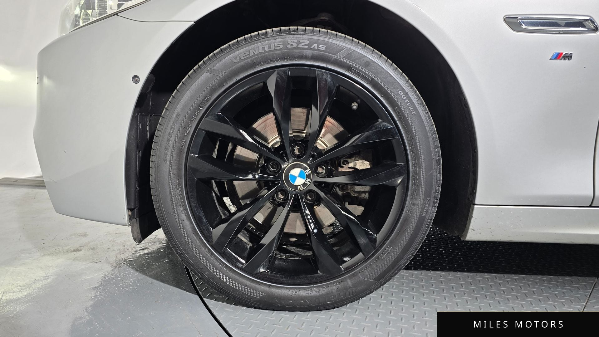 BMW 5 Series (F10) 2016 — миниатюра 5