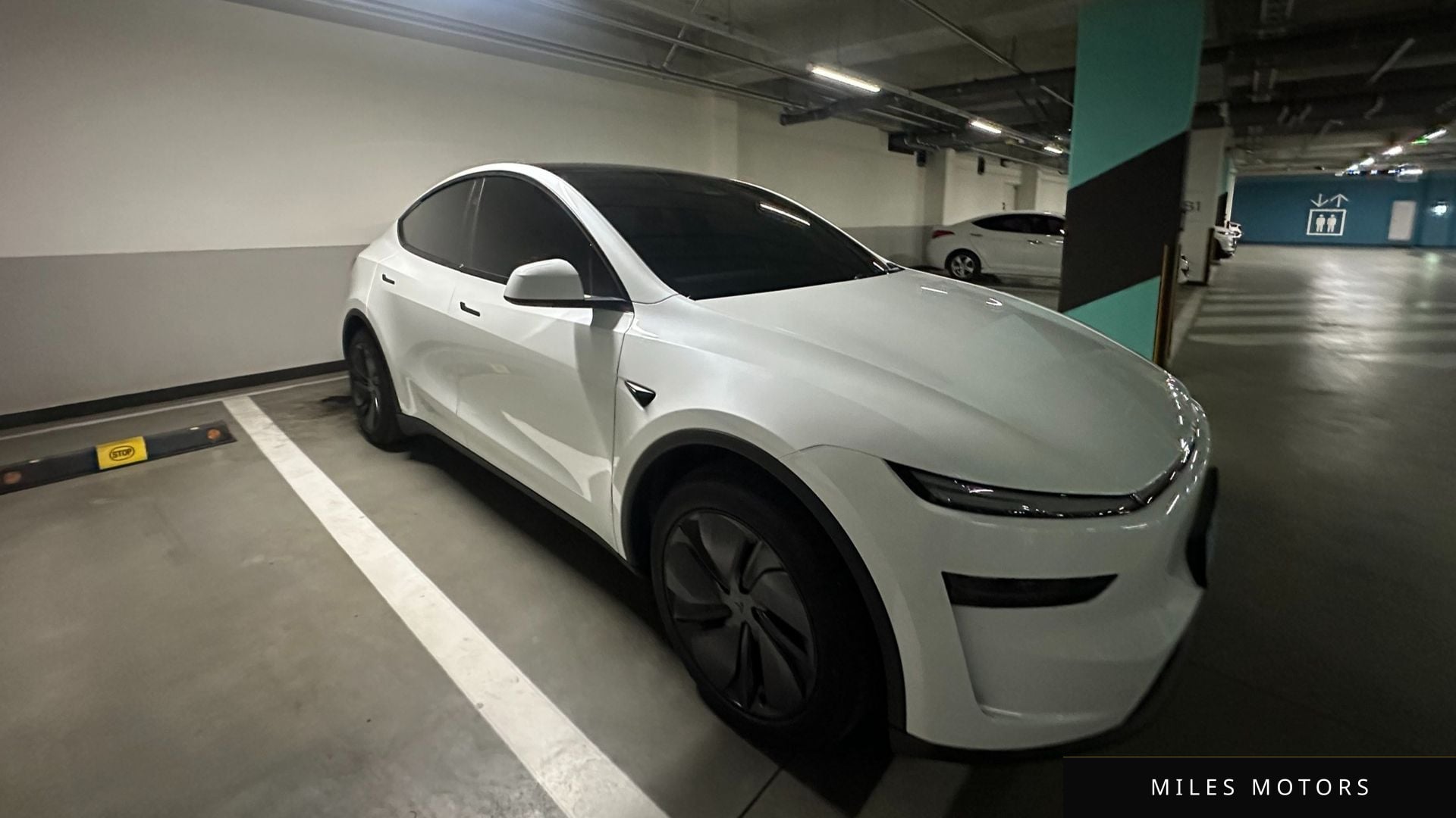 Tesla Model Y 2025 — миниатюра 8